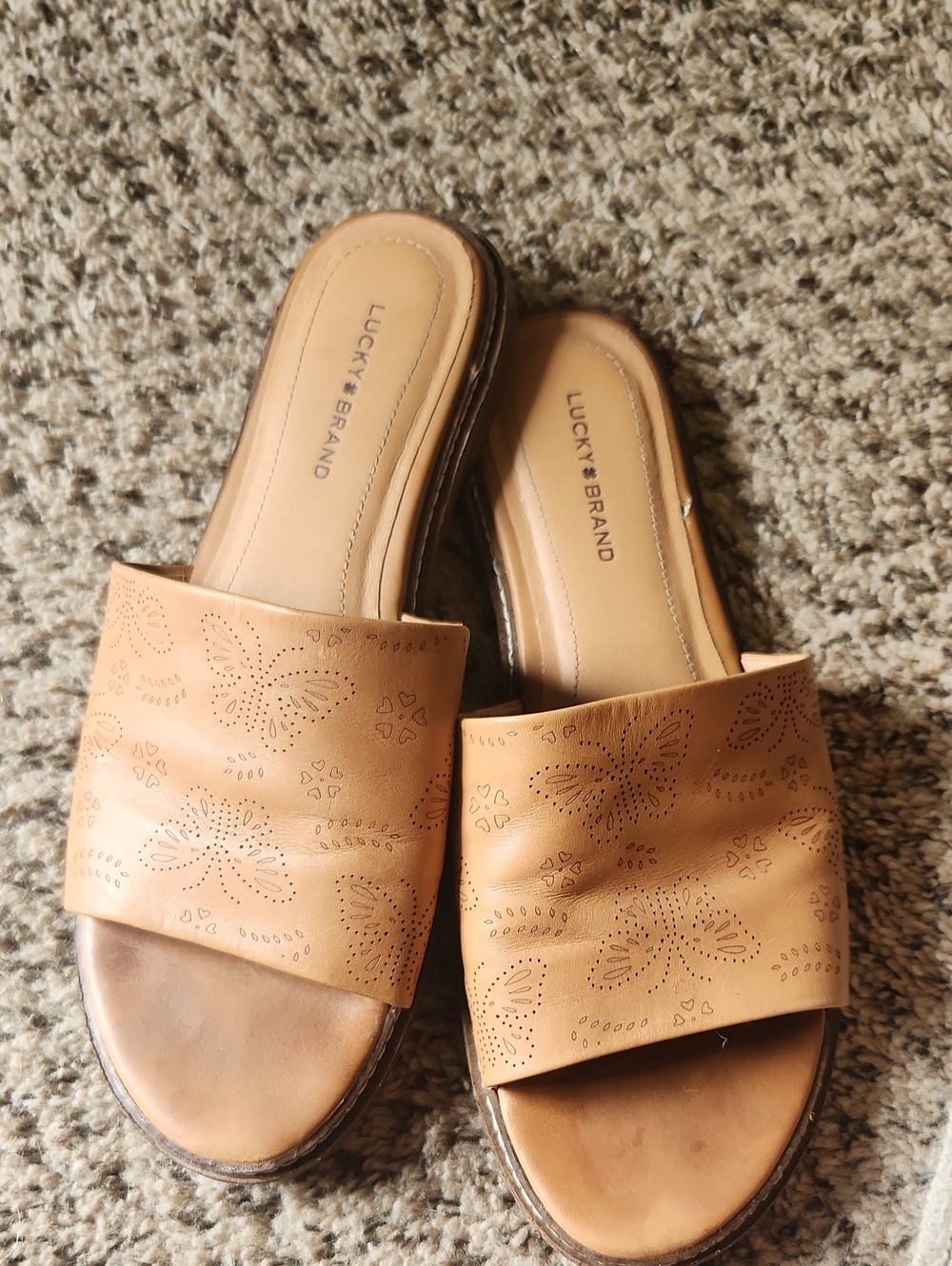 Lucky Brand Slide Sandals Size 10